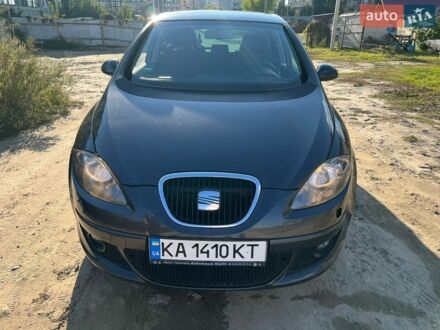 Черный Сеат Алтеа, объемом двигателя 0 л и пробегом 340 тыс. км за 4500 $, фото 1 на Automoto.ua