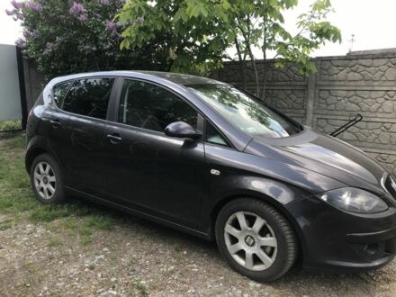 Сеат Altea 2004 у Буче на Automoto.ua Чорний Сеат Altea, об'ємом двигуна 2 л та пробігом 341 тис. км за 5600 $, фото 1 на Automoto.ua
