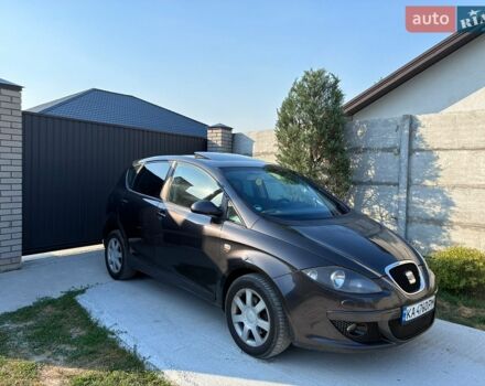 Черный Сеат Алтеа, объемом двигателя 1.97 л и пробегом 326 тыс. км за 5500 $, фото 1 на Automoto.ua