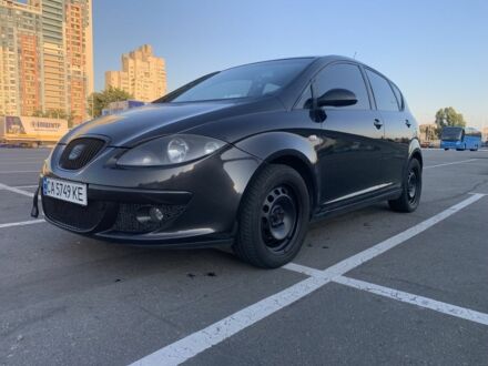 Сеат Altea 2005 у Києві на Automoto.ua Чорний Сеат Altea, об'ємом двигуна 1.6 л та пробігом 236 тис. км за 4300 $, фото 1 на Automoto.ua