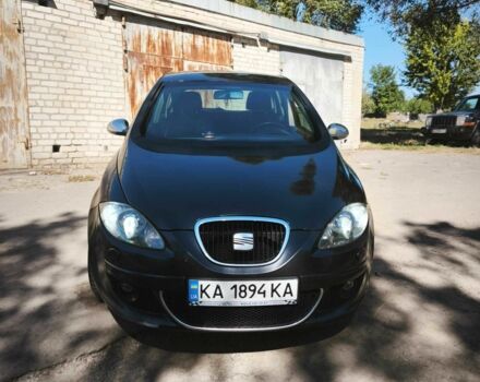 Черный Сеат Алтеа, объемом двигателя 2 л и пробегом 372 тыс. км за 4289 $, фото 1 на Automoto.ua