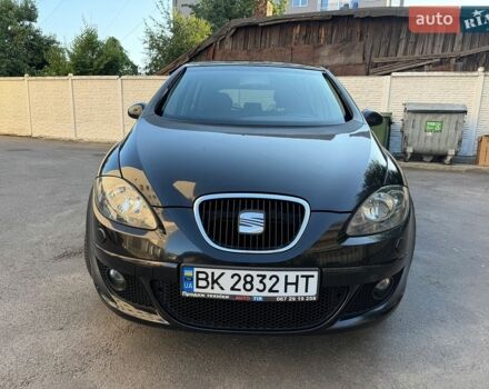 Черный Сеат Алтеа, объемом двигателя 2 л и пробегом 151 тыс. км за 5700 $, фото 1 на Automoto.ua