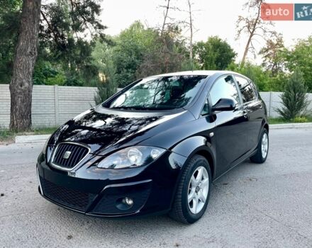 Чорний Сеат Altea, об'ємом двигуна 1.6 л та пробігом 250 тис. км за 6100 $, фото 1 на Automoto.ua