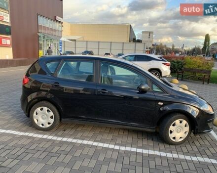 Коричневий Сеат Altea, об'ємом двигуна 0 л та пробігом 226 тис. км за 5850 $, фото 1 на Automoto.ua