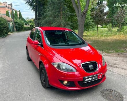 Красный Сеат Алтеа, объемом двигателя 2 л и пробегом 233 тыс. км за 6990 $, фото 2 на Automoto.ua