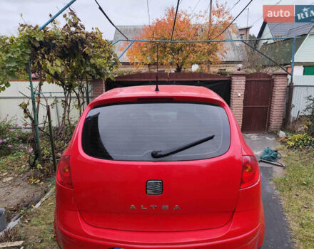 Красный Сеат Алтеа, объемом двигателя 1.6 л и пробегом 195 тыс. км за 3600 $, фото 5 на Automoto.ua
