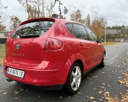 Сеат Алтеа 2005 в Буче на Automoto.ua Красный Сеат Алтеа, объемом двигателя 2 л и пробегом 245 тыс. км за 4700 $, фото 7 на Automoto.ua