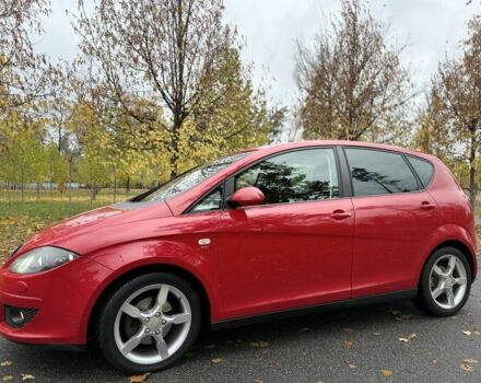 Сеат Алтеа 2005 в Буче на Automoto.ua Красный Сеат Алтеа, объемом двигателя 2 л и пробегом 245 тыс. км за 4700 $, фото 3 на Automoto.ua
