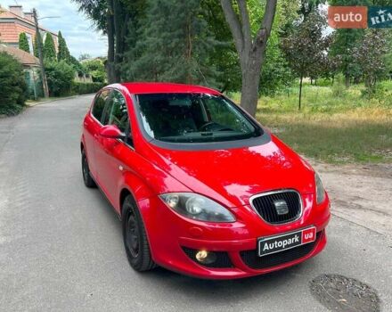 Красный Сеат Алтеа, объемом двигателя 2 л и пробегом 233 тыс. км за 6990 $, фото 2 на Automoto.ua