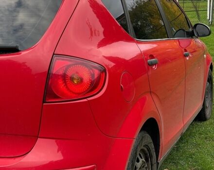 Червоний Сеат Altea, об'ємом двигуна 1.6 л та пробігом 193 тис. км за 5000 $, фото 6 на Automoto.ua