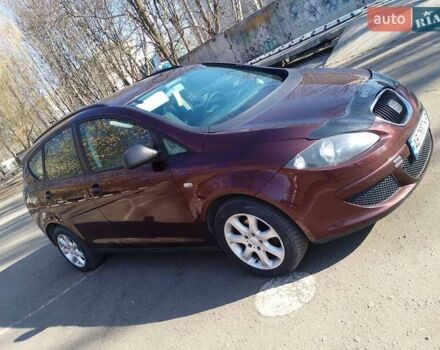 Червоний Сеат Altea, об'ємом двигуна 1.6 л та пробігом 240 тис. км за 5300 $, фото 3 на Automoto.ua
