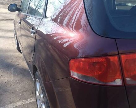 Червоний Сеат Altea, об'ємом двигуна 1.6 л та пробігом 240 тис. км за 5300 $, фото 6 на Automoto.ua