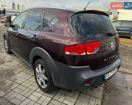 Червоний Сеат Altea, об'ємом двигуна 2 л та пробігом 220 тис. км за 5999 $, фото 2 на Automoto.ua