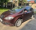 Красный Сеат Алтеа, объемом двигателя 2 л и пробегом 176 тыс. км за 5500 $, фото 2 на Automoto.ua