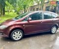 Красный Сеат Алтеа, объемом двигателя 2 л и пробегом 176 тыс. км за 5500 $, фото 4 на Automoto.ua