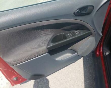 Красный Сеат Алтеа, объемом двигателя 1.6 л и пробегом 274 тыс. км за 5000 $, фото 16 на Automoto.ua