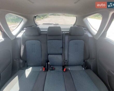 Красный Сеат Алтеа, объемом двигателя 1.6 л и пробегом 274 тыс. км за 5000 $, фото 14 на Automoto.ua