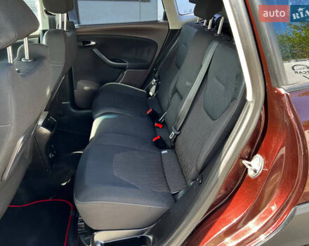 Сеат Алтеа 2008 в Днепре (Днепропетровске) на Automoto.ua Красный Сеат Алтеа, объемом двигателя 2 л и пробегом 220 тыс. км за 5999 $, фото 15 на Automoto.ua
