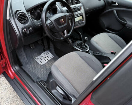 Красный Сеат Алтеа, объемом двигателя 1.39 л и пробегом 226 тыс. км за 6900 $, фото 10 на Automoto.ua