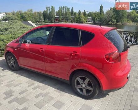 Червоний Сеат Altea, об'ємом двигуна 1.6 л та пробігом 235 тис. км за 8900 $, фото 1 на Automoto.ua