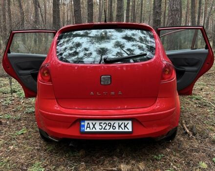 Красный Сеат Алтеа, объемом двигателя 1.6 л и пробегом 295 тыс. км за 3950 $, фото 5 на Automoto.ua