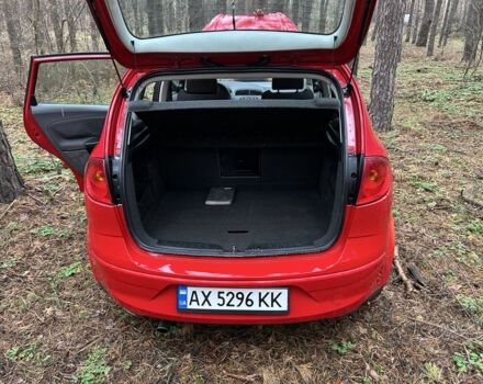 Красный Сеат Алтеа, объемом двигателя 1.6 л и пробегом 295 тыс. км за 3950 $, фото 2 на Automoto.ua