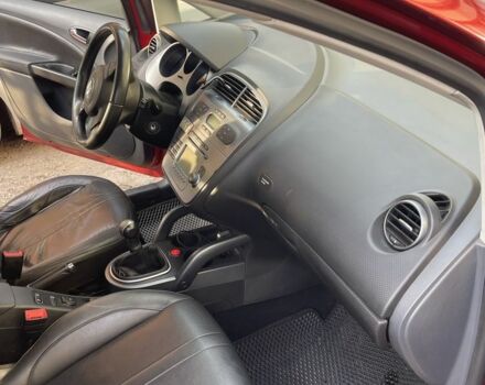 Красный Сеат Алтеа, объемом двигателя 1.4 л и пробегом 222 тыс. км за 6200 $, фото 13 на Automoto.ua