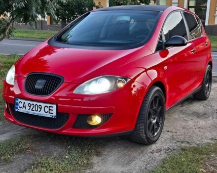 Червоний Сеат Altea, об'ємом двигуна 1.6 л та пробігом 191 тис. км за 5300 $, фото 1 на Automoto.ua
