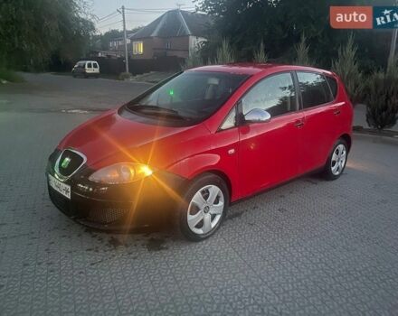 Червоний Сеат Altea, об'ємом двигуна 1.6 л та пробігом 287 тис. км за 4000 $, фото 1 на Automoto.ua