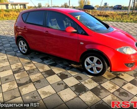 Красный Сеат Алтеа, объемом двигателя 2 л и пробегом 210 тыс. км за 5200 $, фото 1 на Automoto.ua