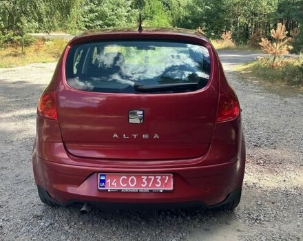 Червоний Сеат Altea, об'ємом двигуна 1.6 л та пробігом 201 тис. км за 5800 $, фото 1 на Automoto.ua