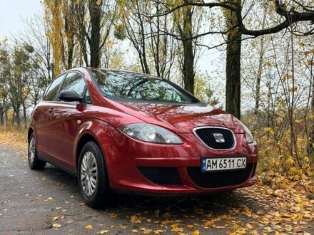 Червоний Сеат Altea, об'ємом двигуна 1.6 л та пробігом 200 тис. км за 5225 $, фото 1 на Automoto.ua