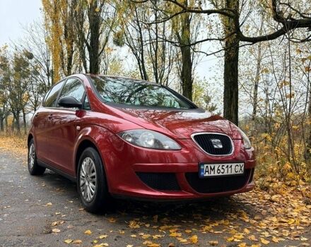 Червоний Сеат Altea, об'ємом двигуна 1.6 л та пробігом 200 тис. км за 5225 $, фото 1 на Automoto.ua