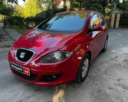Красный Сеат Алтеа, объемом двигателя 2 л и пробегом 233 тыс. км за 5990 $, фото 1 на Automoto.ua