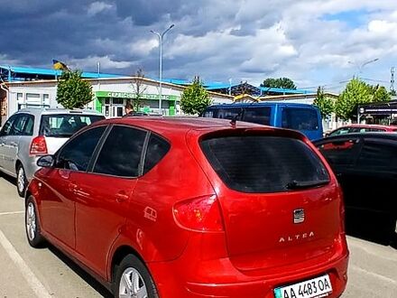 Сеат Алтеа 2008 в Буче на Automoto.ua Красный Сеат Алтеа, объемом двигателя 2 л и пробегом 185 тыс. км за 5600 $, фото 1 на Automoto.ua