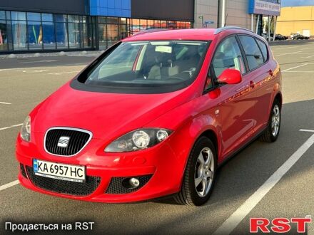 Сеат Алтеа 2009 в Киеве на Automoto.ua Красный Сеат Алтеа, объемом двигателя 1.4 л и пробегом 0 тыс. км за 6100 $, фото 1 на Automoto.ua