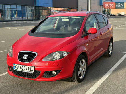 Сеат Алтеа 2009 в Киеве на Automoto.ua Красный Сеат Алтеа, объемом двигателя 1.4 л и пробегом 167 тыс. км за 6500 $, фото 1 на Automoto.ua