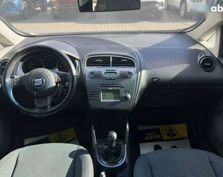 Сеат Алтеа, объемом двигателя 1.6 л и пробегом 150 тыс. км за 6500 $, фото 19 на Automoto.ua