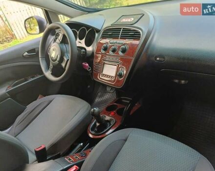 Сеат Altea, об'ємом двигуна 1.6 л та пробігом 278 тис. км за 5350 $, фото 6 на Automoto.ua