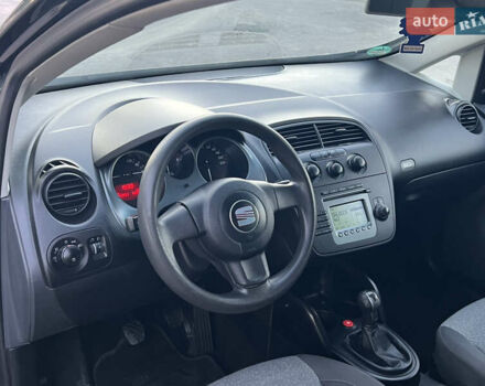 Сеат Altea, об'ємом двигуна 1.6 л та пробігом 224 тис. км за 5400 $, фото 38 на Automoto.ua