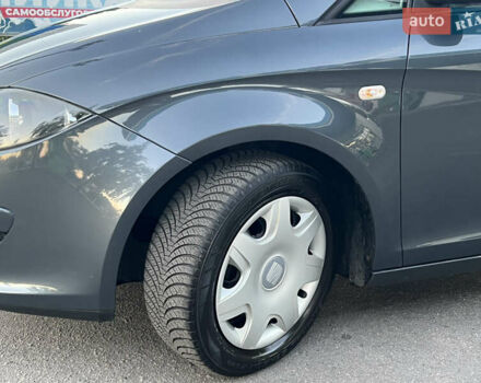Сеат Altea, об'ємом двигуна 1.6 л та пробігом 224 тис. км за 5400 $, фото 21 на Automoto.ua