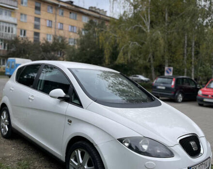 Сеат Алтеа, объемом двигателя 1.39 л и пробегом 250 тыс. км за 5800 $, фото 5 на Automoto.ua