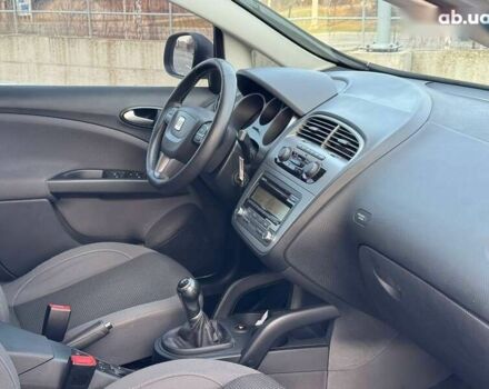 Сеат Altea, об'ємом двигуна 0 л та пробігом 146 тис. км за 10990 $, фото 17 на Automoto.ua