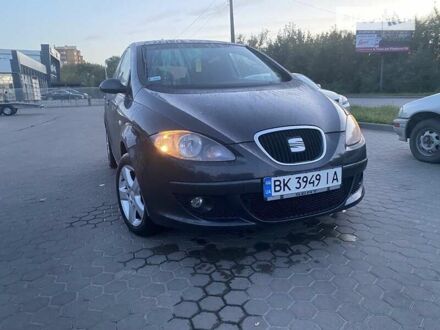 Сеат Алтеа, объемом двигателя 1.9 л и пробегом 356 тыс. км за 4700 $, фото 1 на Automoto.ua