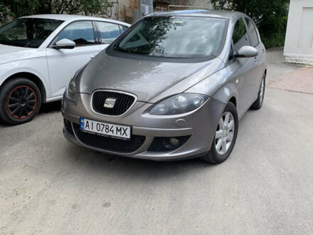 Сеат Алтеа 2007 в Киеве на Automoto.ua Сеат Алтеа, объемом двигателя 1.9 л и пробегом 180 тыс. км за 4900 $, фото 1 на Automoto.ua