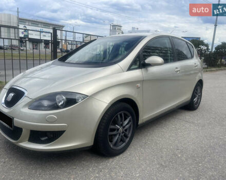 Жовтий Сеат Altea, об'ємом двигуна 1.97 л та пробігом 205 тис. км за 6900 $, фото 1 на Automoto.ua