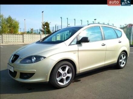 Сеат Altea 2007 у Шполе на Automoto.ua Жовтий Сеат Altea, об'ємом двигуна 1.6 л та пробігом 1 тис. км за 5000 $, фото 1 на Automoto.ua