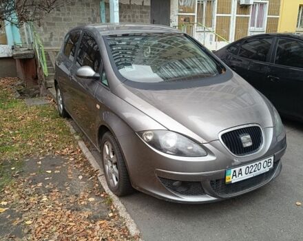 Серый Сеат Алтеа, объемом двигателя 1.6 л и пробегом 201 тыс. км за 5600 $, фото 2 на Automoto.ua