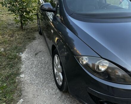 Сірий Сеат Altea, об'ємом двигуна 1.4 л та пробігом 237 тис. км за 6300 $, фото 1 на Automoto.ua