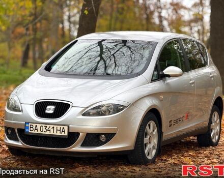Серый Сеат Алтеа, объемом двигателя 2 л и пробегом 256 тыс. км за 5999 $, фото 2 на Automoto.ua